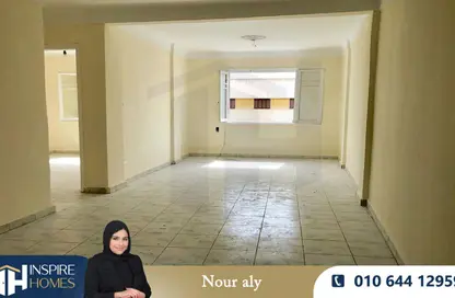 شقة - 2 غرف نوم - 1 حمام للايجار في الشاطبي - حي وسط - الاسكندرية