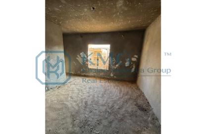 شقة - 3 غرف نوم - 3 حمامات للبيع في المنطقة ب - حى جنوب الاكايمية - مدينة القاهرة الجديدة - القاهرة