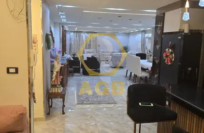 Apartment - 3 Bedrooms - 2 Bathrooms for sale in El Mahkama Square - Heliopolis - Masr El Gedida - Cairo