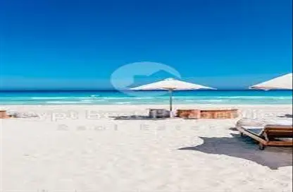 دوبلكس - 3 غرف نوم - 4 حمامات للبيع في فوكا باي - قسم مرسي مطروح - الساحل الشمالي