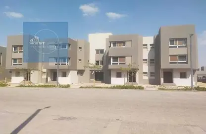 Duplex - 4 Bedrooms - 4 Bathrooms for sale in Etapa - Sheikh Zayed Compounds - Sheikh Zayed City - Giza