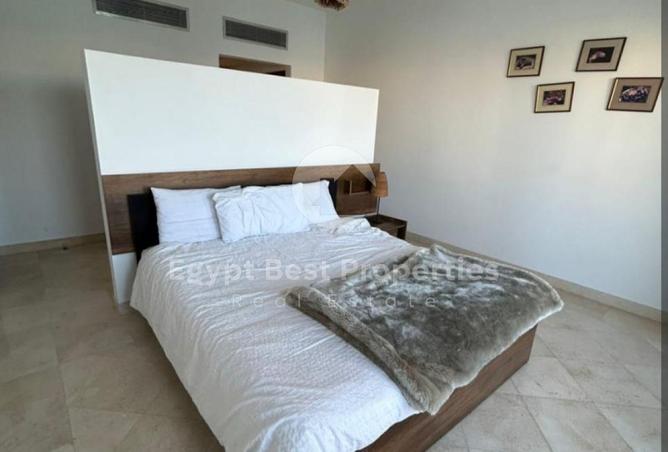 8070574 - Property Image 2