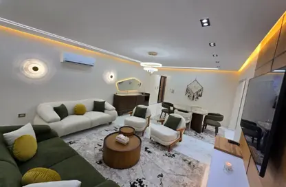 Apartment - 2 Bedrooms - 2 Bathrooms for rent in Al Yarmouk St. - 1st Zone - Nasr City - Cairo