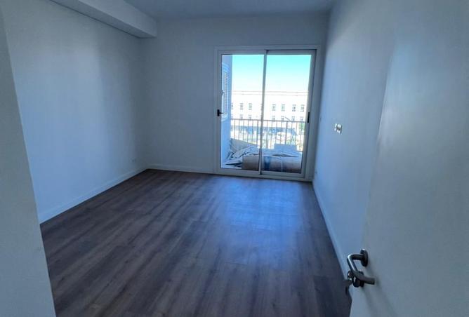 8381091 - Property Image 3