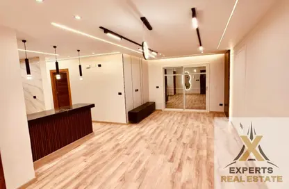 Apartment - 2 Bedrooms - 2 Bathrooms for sale in Madinaty - Cairo