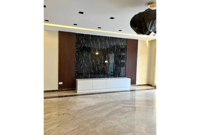 8178406 - Property Image 3