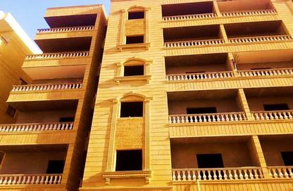 Apartment - 2 Bedrooms - 2 Bathrooms for sale in Gate 4 old - Horus - Hadayek El Ahram - Giza
