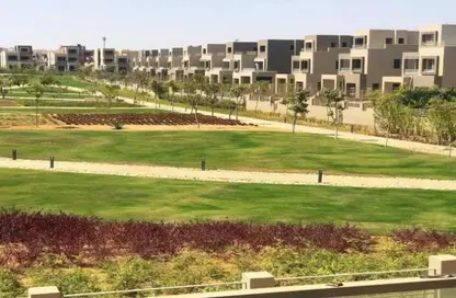 Townhouse - 3 Bedrooms - 4 Bathrooms for sale in Palm Hills New Cairo - 5th Settlement Compounds - The 5th Settlement - New Cairo City - Cairo