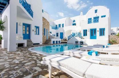Chalet - 2 Bedrooms - 2 Bathrooms for sale in Mountain View - Ras Al Hekma - North Coast