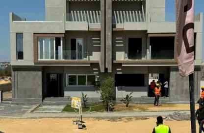 فيلا - 4 غرف نوم - 4 حمامات للبيع في في ليفيلز - كمبوندات الشيخ زايد - الشيخ زايد - الجيزة