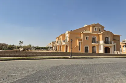 Townhouse - 4 Bedrooms - 5 Bathrooms for sale in Layan Residence - 5th Settlement Compounds - The 5th Settlement - New Cairo City - Cairo