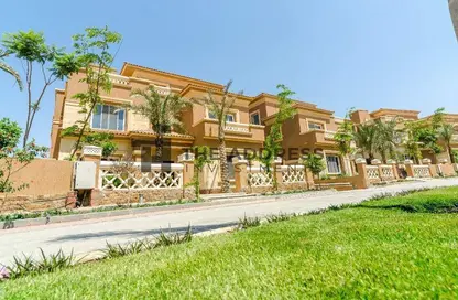 Villa - 4 Bedrooms - 4 Bathrooms for sale in La Nuova Vista - North Investors Area - New Cairo City - Cairo