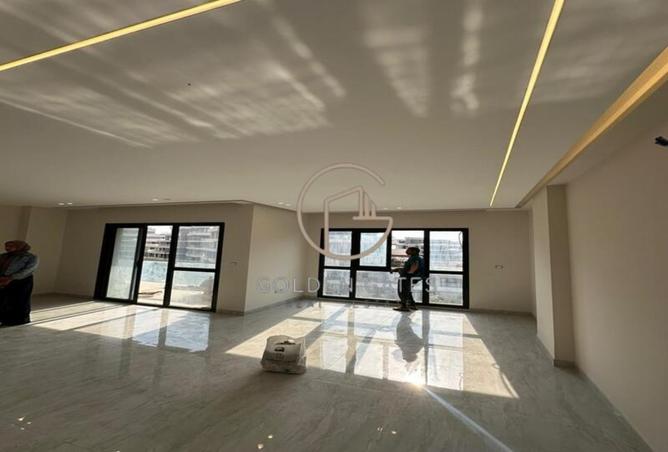 8187391 - Property Image 2