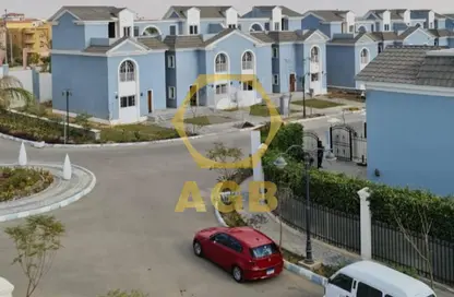 Townhouse - 3 Bedrooms - 3 Bathrooms for sale in Heliopolis Hills - 6th District - Obour City - Qalyubia