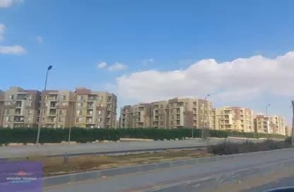 محل تجاري - استوديو للايجار في المستثمرين الجنوبية - مدينة القاهرة الجديدة - القاهرة