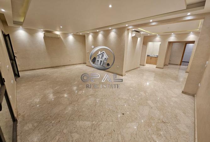 7454056 - Property Image 2