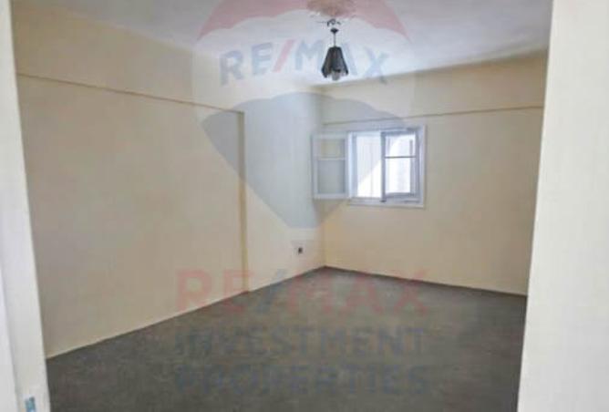 8500443 - Property Image 3