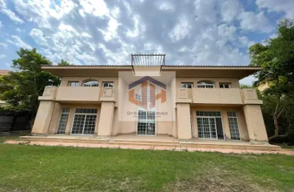 Villa - 4 Bedrooms - 6 Bathrooms for rent in Madinaty - Cairo