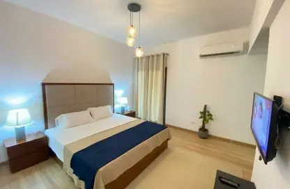 Apartment - 2 Bedrooms - 2 Bathrooms for sale in Moon Residences - Fifth Square - The 5th Settlement - New Cairo City - Cairo