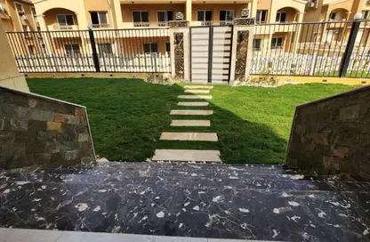Apartment - 3 Bedrooms - 3 Bathrooms for sale in Al Khamayel city - Sheikh Zayed Compounds - Sheikh Zayed City - Giza