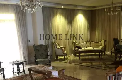 Villa - 6 Bedrooms - 4 Bathrooms for sale in Beverly Hills Road - 17th District - Sheikh Zayed City - Giza