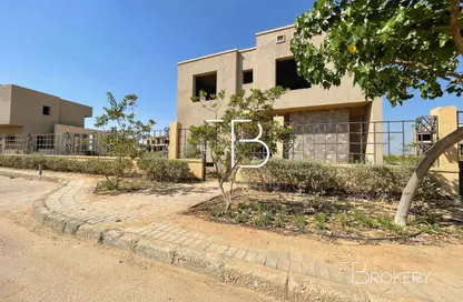 فيلا - 3 غرف نوم - 4 حمامات للبيع في ايفي - طريق مصر اسكندرية الصحراوي - الجيزة