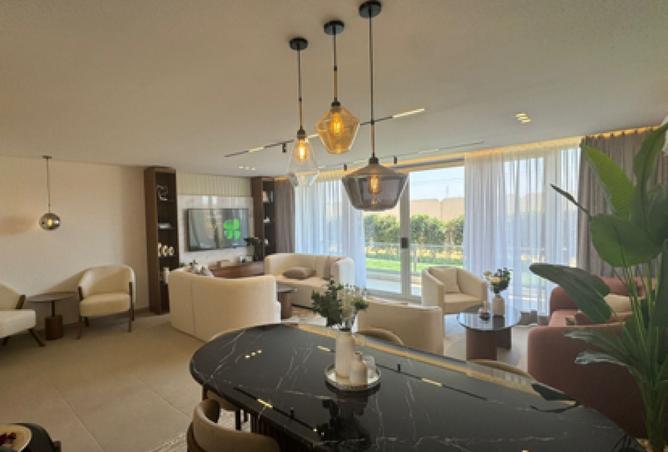 8242707 - Property Image 2