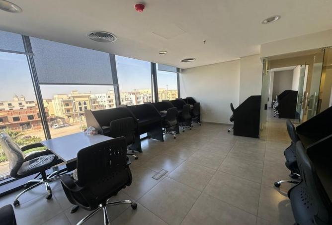 8077075 - Property Image 2
