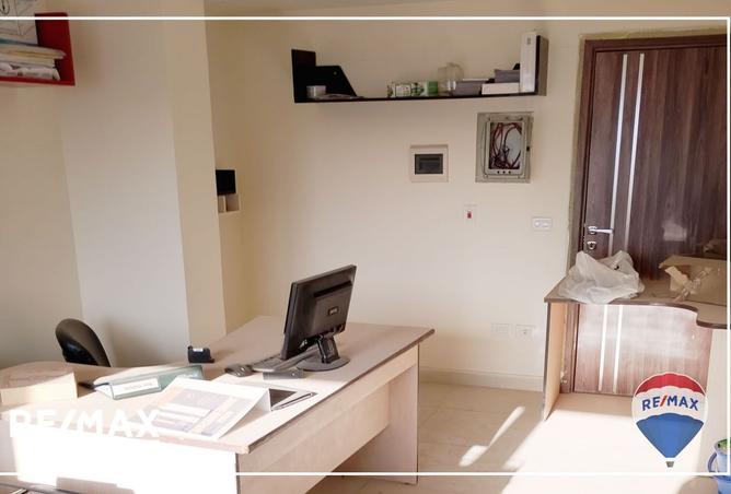 8047914 - Property Image 2
