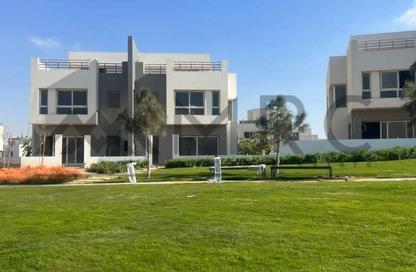 Villa - 5 Bedrooms - 5 Bathrooms for sale in Hyde Park - 5th Settlement Compounds - The 5th Settlement - New Cairo City - Cairo