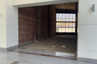 Retail - Studio - 1 Bathroom for rent in Gardenia Springs - Ext North Inves Area - New Cairo City - Cairo