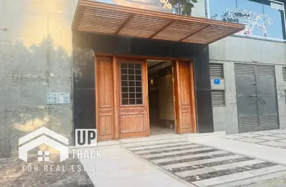 Apartment - 3 Bedrooms - 2 Bathrooms for sale in Heliopolis - Masr El Gedida - Cairo