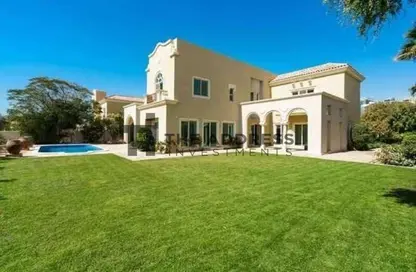 Villa - 4 Bedrooms - 4 Bathrooms for sale in Moon Valley - South Investors Area - New Cairo City - Cairo