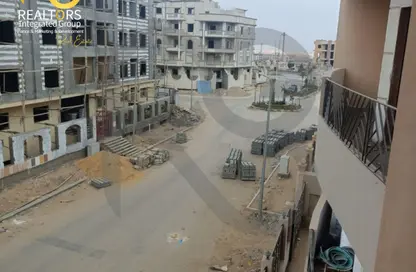 شقة - 3 غرف نوم - 2 حمامات للبيع في كمبوندات الشيخ زايد - الشيخ زايد - الجيزة