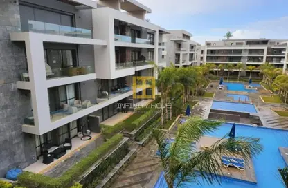 Apartment - 3 Bedrooms - 3 Bathrooms for sale in El Patio Sola - El Patio - El Shorouk Compounds - Shorouk City - Cairo