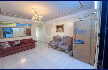 Apartment - 2 Bedrooms - 1 Bathroom for sale in Al Shahid Mohamed Youssef Ghaly St. (45 Previous) - Sidi Beshr - Hay Awal El Montazah - Alexandria