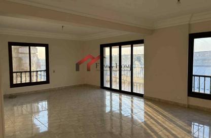 Apartment - 3 Bedrooms - 2 Bathrooms for sale in Degla View - Zahraa El Maadi - Hay El Maadi - Cairo