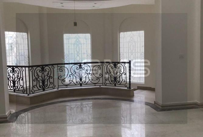 8472953 - Property Image 3