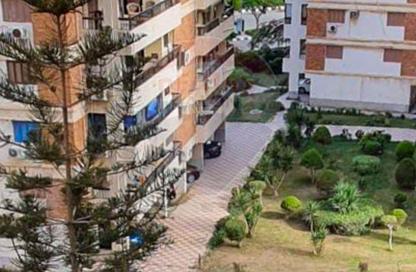 Apartment - 2 Bedrooms - 1 Bathroom for sale in Al Maamoura - Hay Than El Montazah - Alexandria