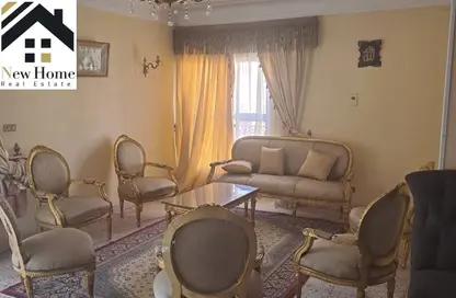 شقة - 3 غرف نوم - 3 حمامات للبيع في شارع الطيران - رابعة العدوية - مدينة نصر - القاهرة