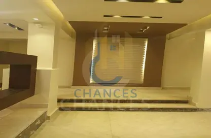 دوبلكس - 3 غرف نوم - 3 حمامات للبيع في الياسمين 8 - الياسمين - مدينة القاهرة الجديدة - القاهرة