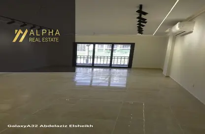 Apartment - 3 Bedrooms - 3 Bathrooms for rent in Moon Residences - Fifth Square - The 5th Settlement - New Cairo City - Cairo