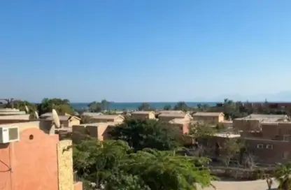 (بنتهاوس  (روف - 3 غرف نوم - 2 حمامات للبيع في مارينا وادي دجلة - العين السخنة - السويس