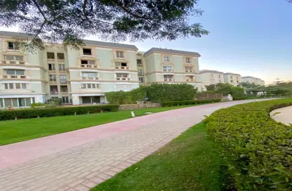 Penthouse - 3 Bedrooms - 2 Bathrooms for sale in Mountain View Hyde Park - 5th Settlement Compounds - The 5th Settlement - New Cairo City - Cairo