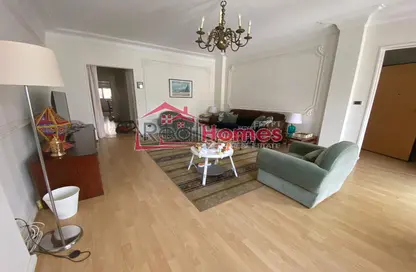 Penthouse - 3 Bedrooms - 3 Bathrooms for rent in Al Sheikh Al Marsafi St. - Zamalek - Cairo