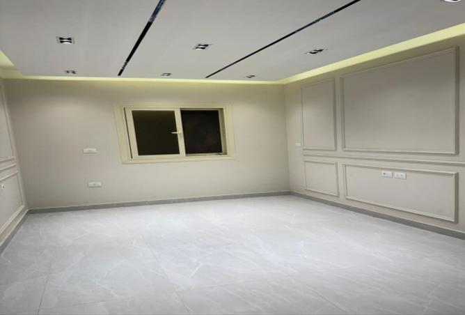 8416621 - Property Image 2