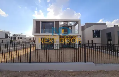 Apartment - 3 Bedrooms - 3 Bathrooms for sale in Sodic East - 6th District - New Heliopolis - Cairo