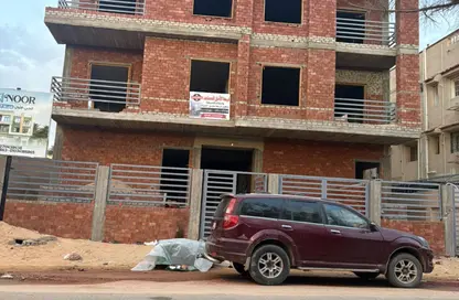 Apartment - 3 Bedrooms - 2 Bathrooms for sale in 1st District West - Shorouk City - Cairo Apartment - 3 Bedrooms - 2 Bathrooms for sale in 1st District West - Shorouk City - Cairo