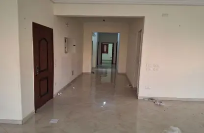 Apartment - 3 Bedrooms - 3 Bathrooms for sale in El Yasmeen 1 - El Yasmeen - New Cairo City - Cairo