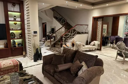 فيلا - 5 غرف نوم - 5 حمامات للبيع في الجريا - كمبوندات الشيخ زايد - الشيخ زايد - الجيزة